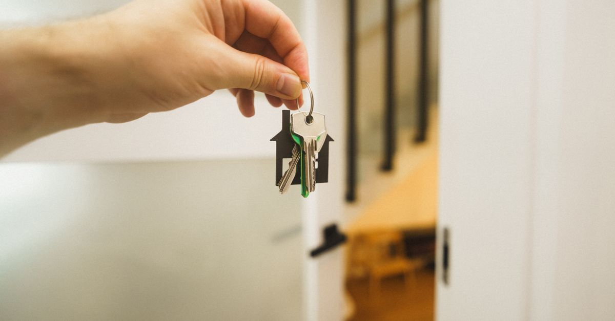 locksmith at work residential — Union Tpke Locksmith