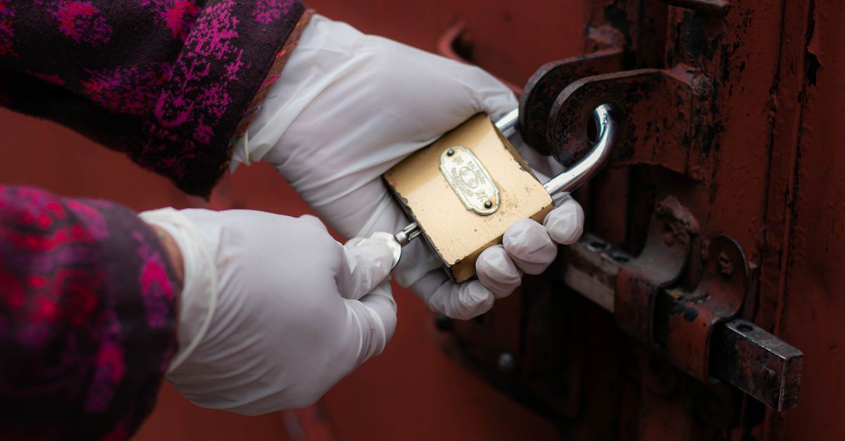 locksmith unlocking front door — Union Tpke Locksmith